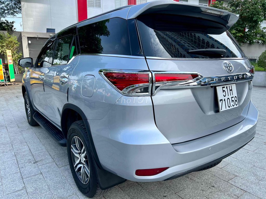 Fortuner  đời 12/2019 máy dầu số sàn không k.doanh