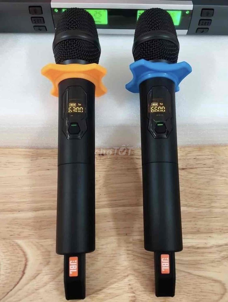 Micro JBL KMC8 không dây. Mua bán Tivi, Âm thanh tại Huyện Bình Chánh Tp Hồ Chí Minh được đăng bởi Tra My hình 4