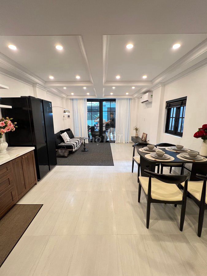 NHÀ 3 TẦNG MỚI XÂY - GIÁ SỐC 6.9 TỶ - 31M2 NGUYỄN THỊ MINH KHAI QUẬN 3