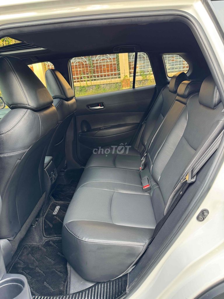 Toyota Cross V 2022 20.000Km (Full lịch sử hãng). Mua bán Ô tô tại Quận Ninh Kiều Cần Thơ được đăng bởi Lê Minh Trí hình 12