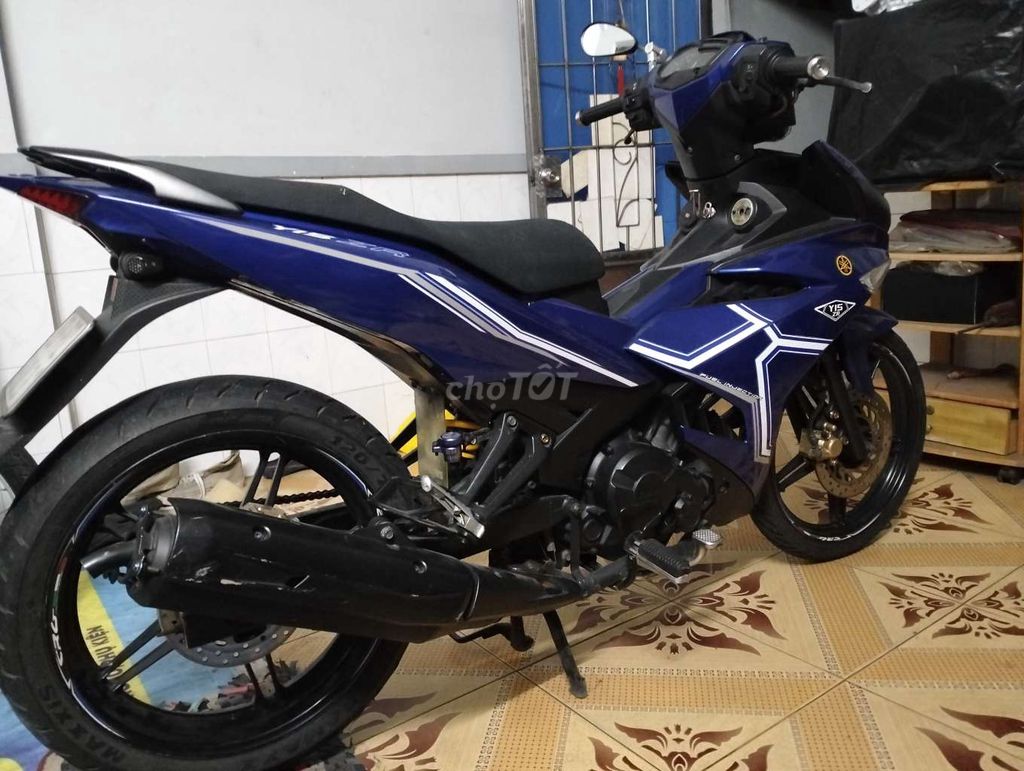 Không có chỗ đậu nên mình bán ạ. Mua bán Xe máy tại Thành phố Sóc Trăng Sóc Trăng được đăng bởi Hoàng hình 3