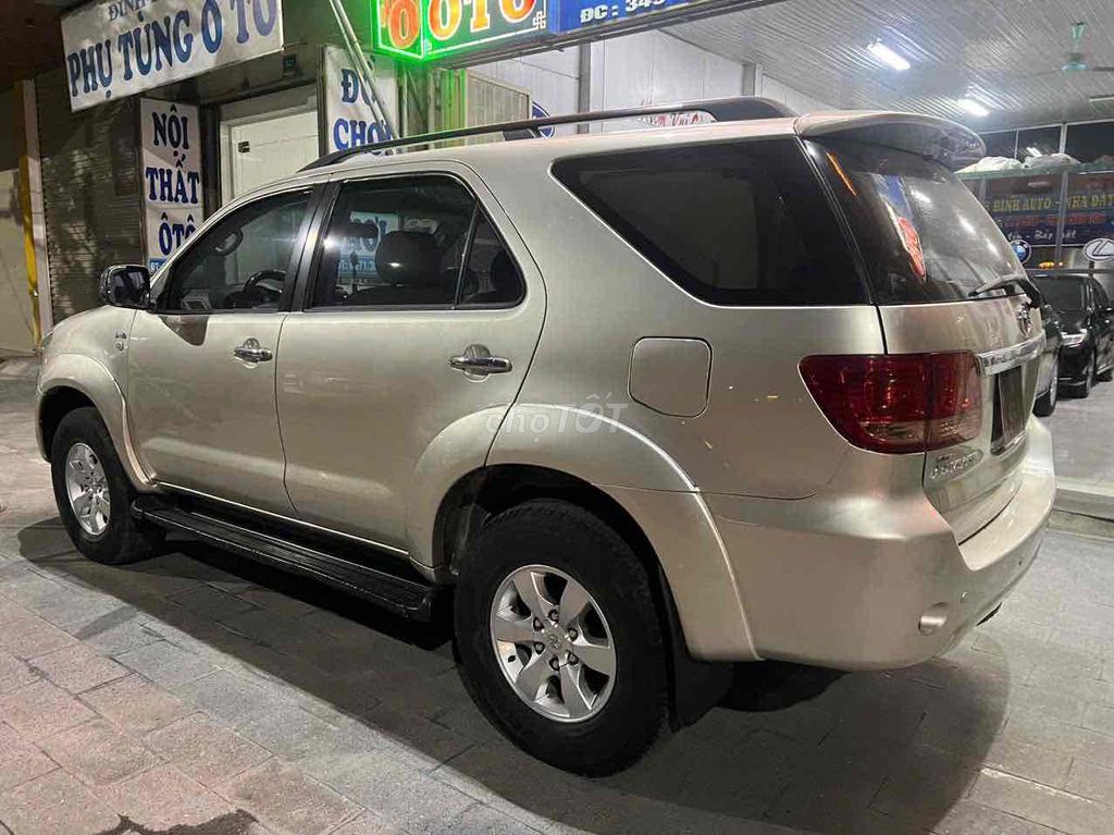 Toyota Fortuner máy dầu std. Mua bán Ô tô tại Thành phố Tam Điệp Ninh Bình được đăng bởi Dương thế hoàng hình 16