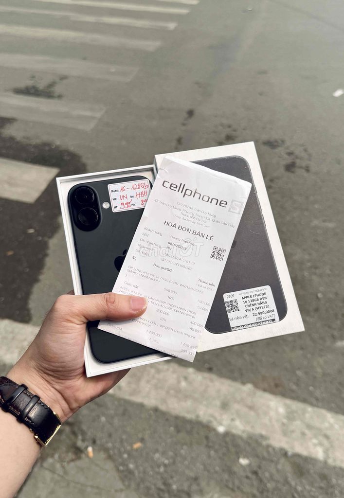 iPhone 16 128GB Đen VN xuất CellphoneS Fullbox. Mua bán Điện thoại tại Quận Đống Đa Hà Nội được đăng bởi Lâm Bảo Tuyên hình 1