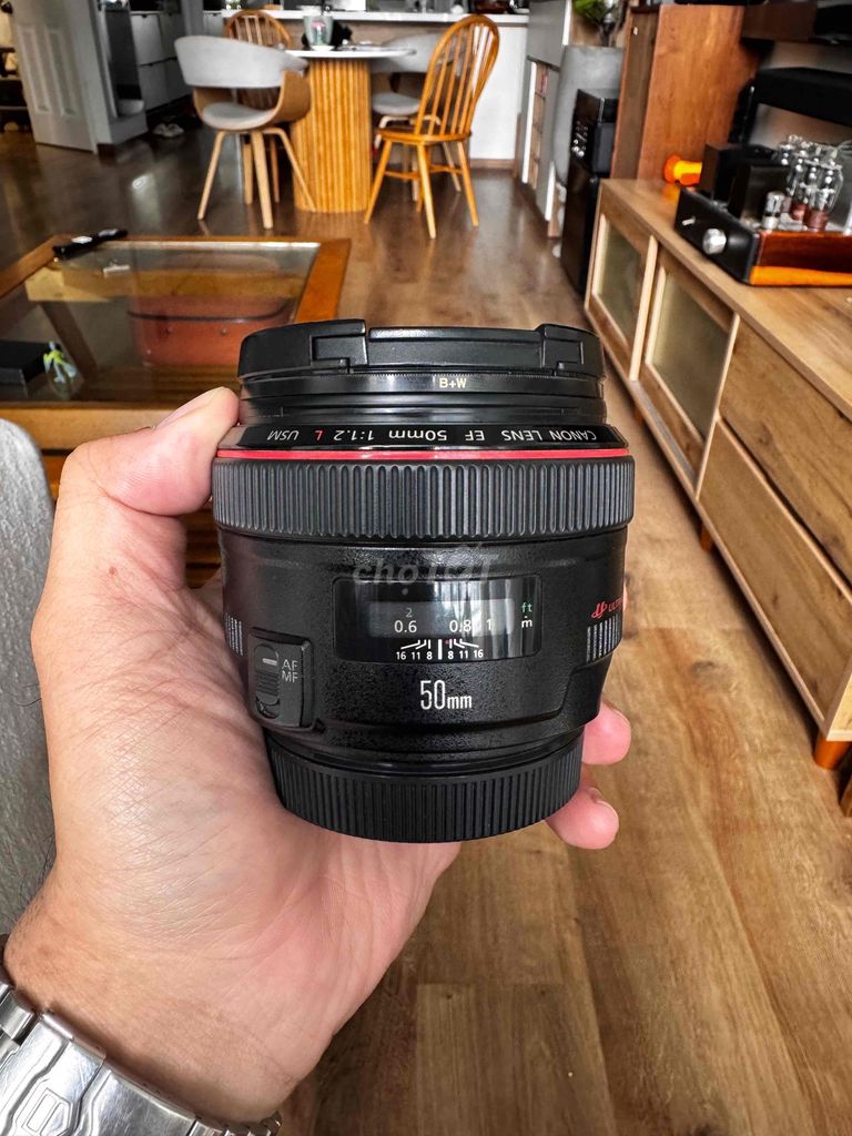 Ống kính Canon EF 50mm f/1.2L USM Đen Gần như mới. Mua bán Máy ảnh, Máy quay tại Quận 7 Tp Hồ Chí Minh được đăng bởi Cuong Dinh hình 1