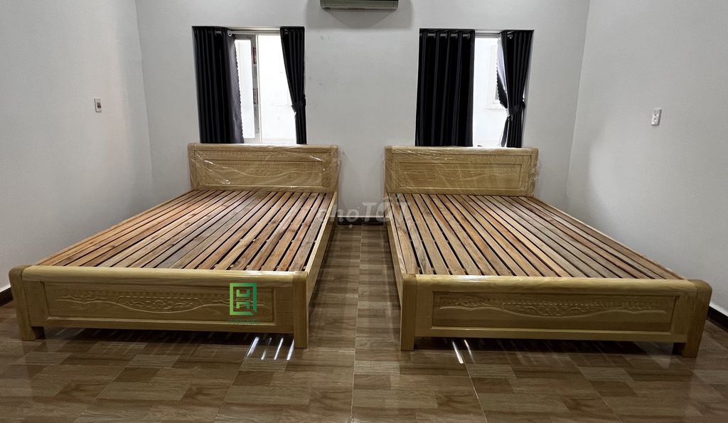 GIƯỜNG GỖ SỒI TỰ NHIÊN - GIƯỜNG GỖ SỒI - GIƯỜNG. Mua bán Giường, chăn ga gối nệm tại Quận Tân Bình Tp Hồ Chí Minh được đăng bởi LÊ VĂN HÙNG hình 1