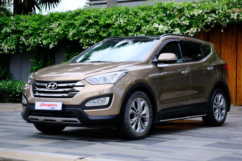 Hyundai Santa Fe 4WD 2015 - 75000 km. Mua bán Ô tô tại Quận Tân Phú Tp Hồ Chí Minh được đăng bởi HYUNDAI MIỀN NAM hình 4