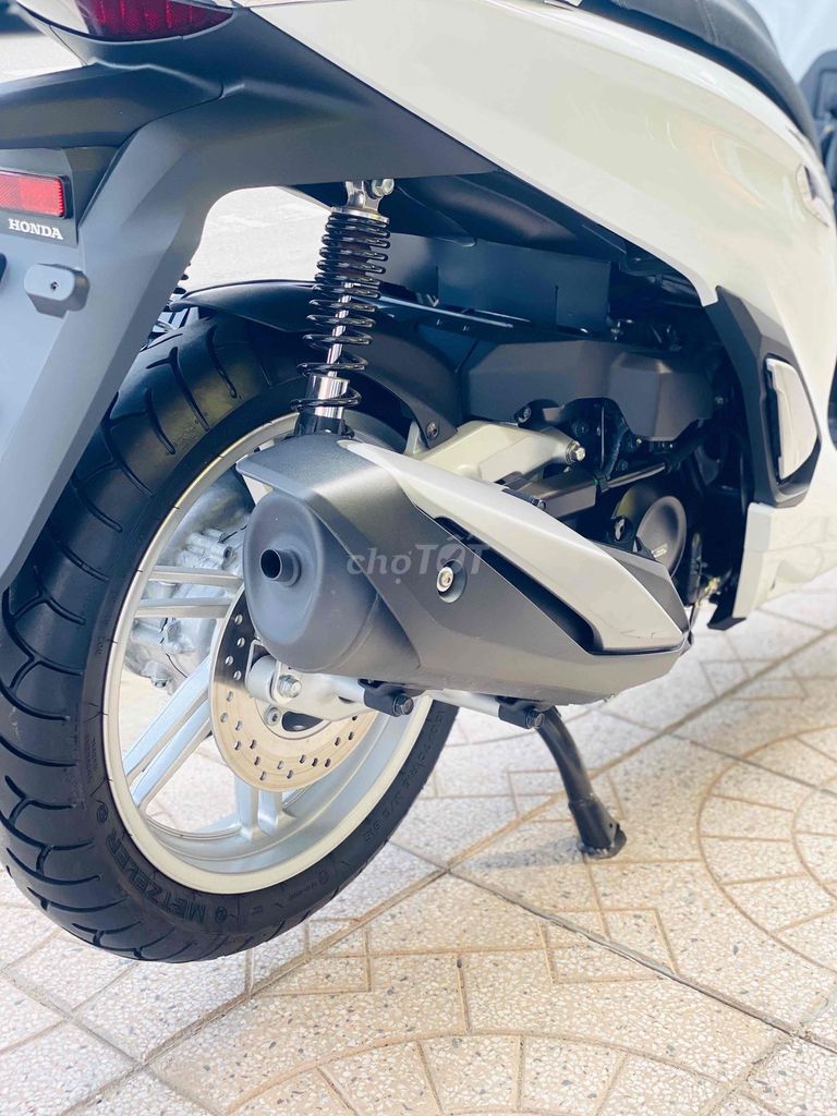 SH 350 nhập ý siêu lướt 3k km chuẩn zin như mới✅. Mua bán Xe máy tại Quận Ninh Kiều Cần Thơ được đăng bởi Hiếu Xe máy Tân Liên Hưng 2 hình 17