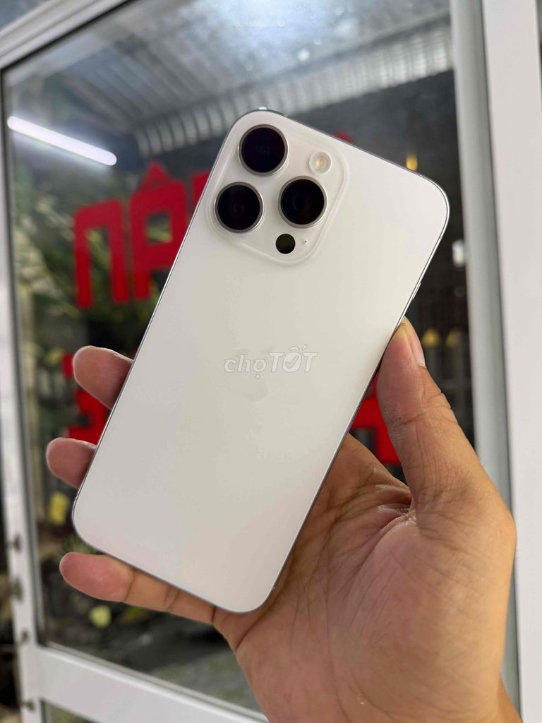 iPhone 16 Pro Max 256GB Trắng QT MỸ PIN 96%. Mua bán Điện thoại tại Thành phố Cà Mau Cà Mau được đăng bởi NHAN APPLE hình 1