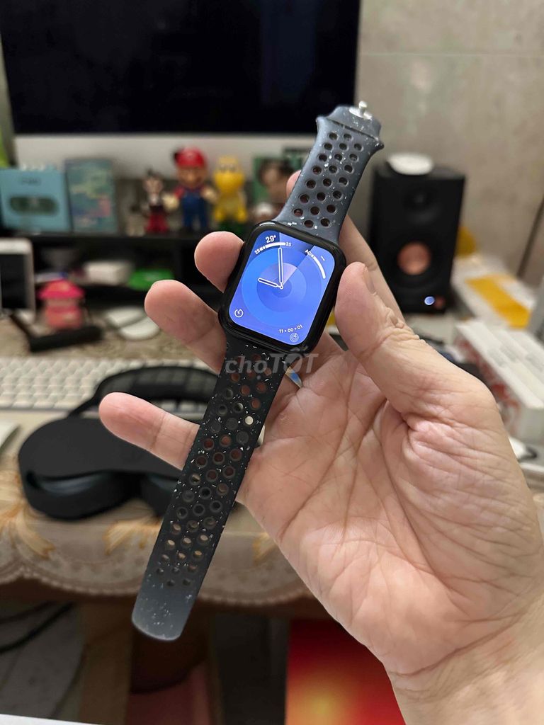 Apple Watch SE2 44mm 2026 Nike giá tốt. Mua bán Thiết bị đeo thông minh tại Quận 4 Tp Hồ Chí Minh được đăng bởi Phạm Duy Luân hình 1
