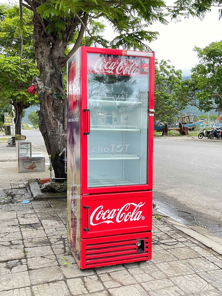 tủ-mát-coca chưa thực phẩm