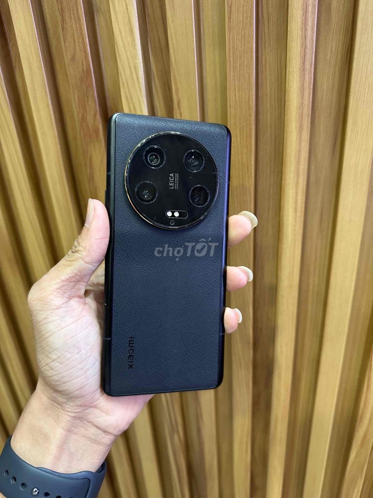 Xiaomi 13 Ultra 256GB Đen. Mua bán Điện thoại tại Quận 8 Tp Hồ Chí Minh được đăng bởi Ruhy Lê hình 1