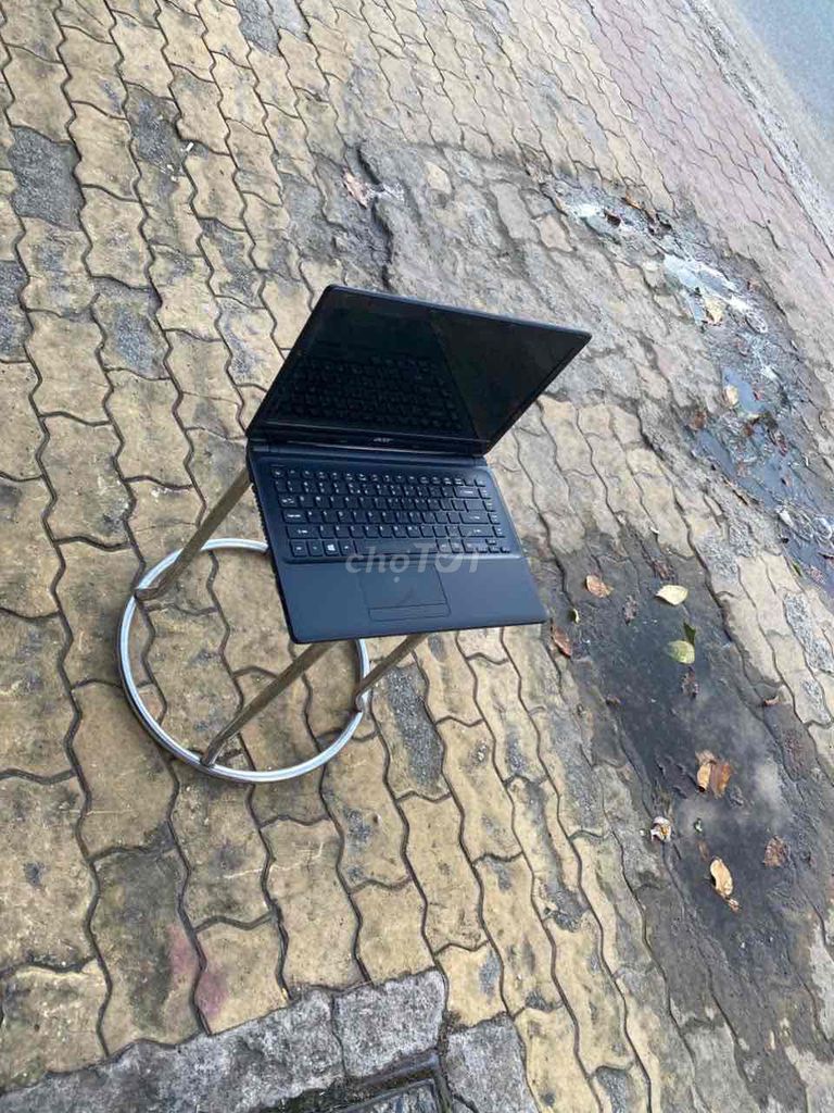 i3 gen 3 14 inch 4GB/500GB mới 98% 800k. Mua bán Laptop tại Thành phố Thuận An Bình Dương được đăng bởi phúc cần alo ko nhắn tin  hình 1