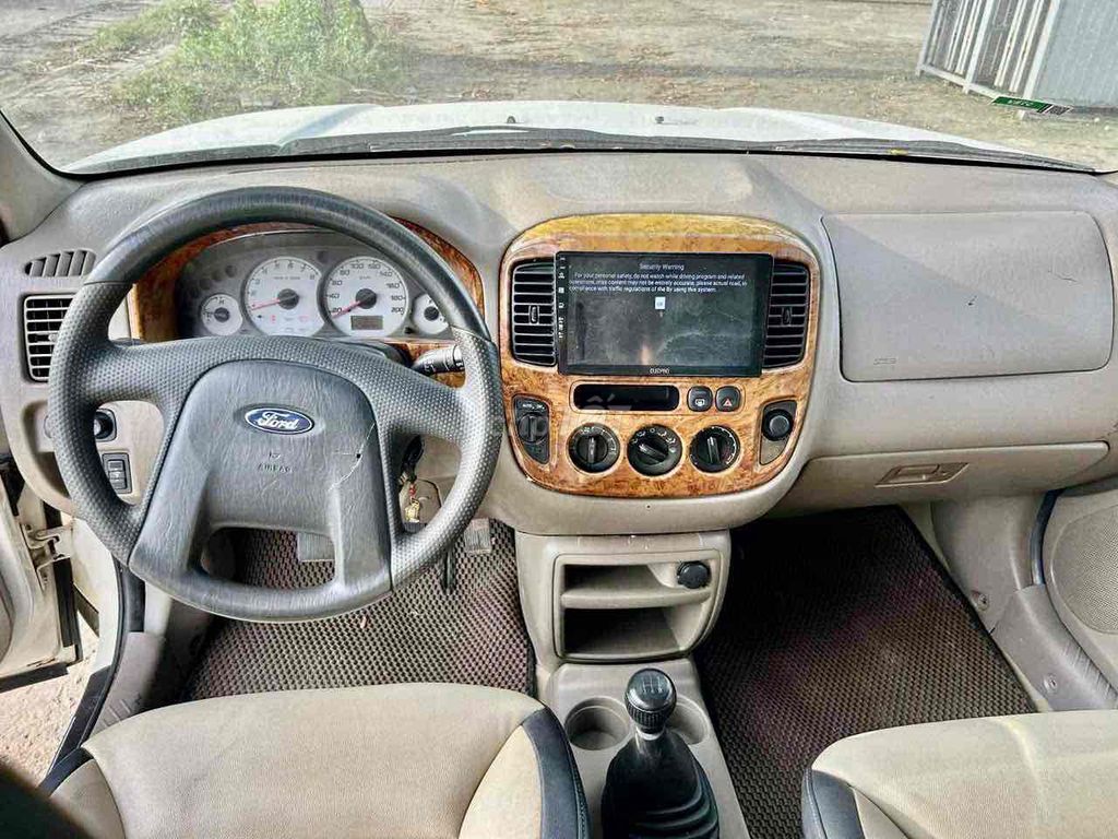Ford Escape Trắng 5 chỗ Số sàn. Mua bán Ô tô tại Huyện Cẩm Mỹ Đồng Nai được đăng bởi Nguyễn Thanh Quốc Bảo hình 8