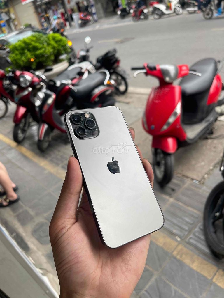 Apple iPhone 12 Pro 512GB Bạc. Mua bán Điện thoại tại Quận Hai Bà Trưng Hà Nội được đăng bởi Sang hình 1