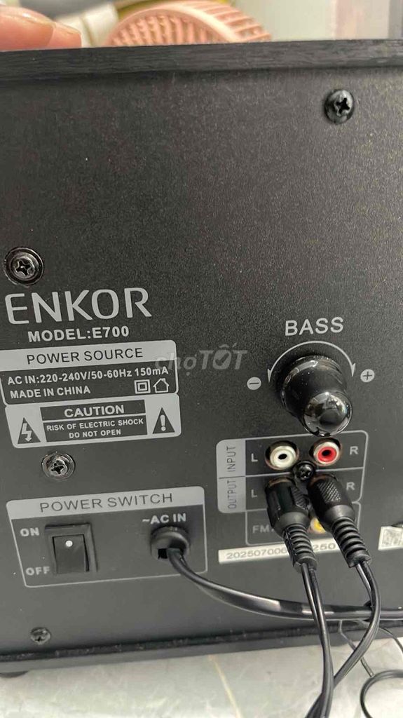 Loa Enkor E700 Đen Gỗ. Mua bán Tivi, Âm thanh tại Thị xã Bến Cát Bình Dương được đăng bởi Nguyễn Văn Hậu hình 1