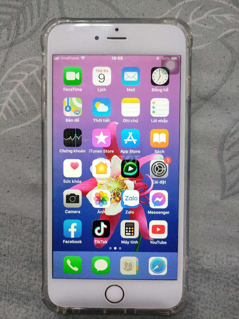 Apple iPhone 6 Plus 64GB Vàng Hư màn hình. Mua bán Điện thoại tại Thành phố Long Xuyên An Giang được đăng bởi  Nguyễn 25286 hình 1