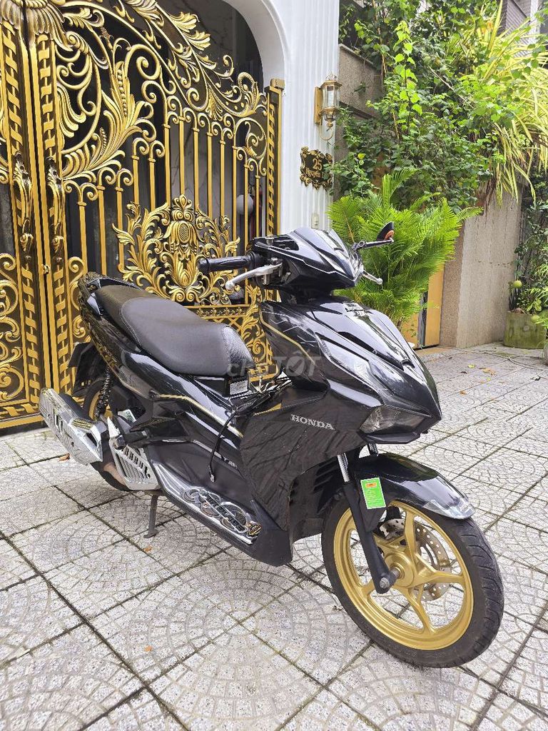 🍎BÁN AB ĐỜI MỚI ĐEN VÀNH ĐỒNG SPORT CỰC ĐẸP. Mua bán Xe máy tại Quận Hải Châu Đà Nẵng được đăng bởi cường thịnh hình 2
