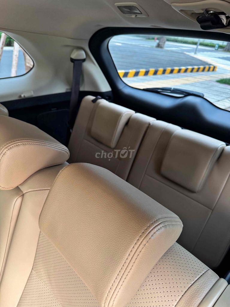 Mitsubishi Outlander 2018 2.4 CVT Premium 2 cầu. Mua bán Ô tô tại Thành phố Thủ Đức Tp Hồ Chí Minh được đăng bởi Đỗ Sang hình 16