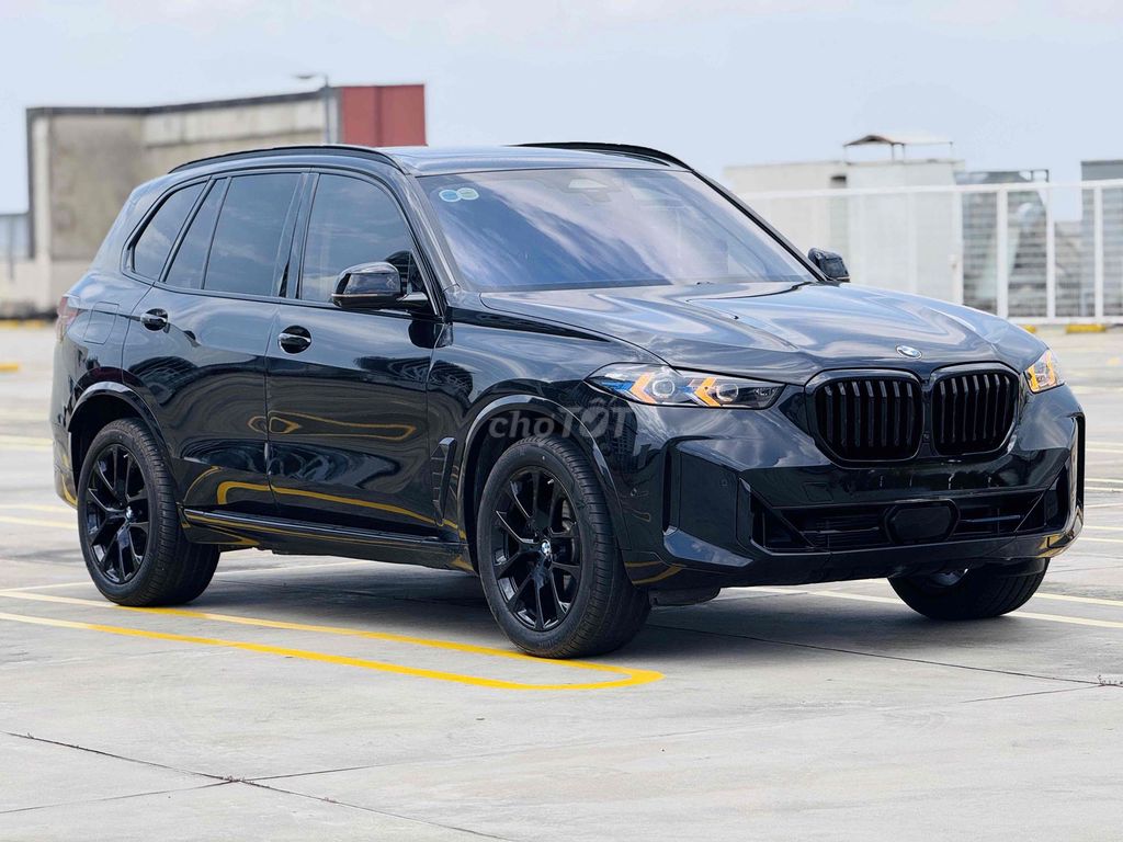 Черно-коричневая полная наклейка BMW X5 xDrive40i Xline в формате PPF