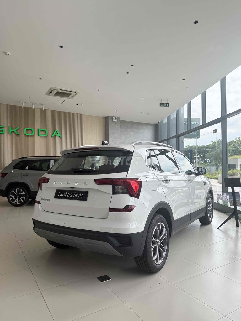 Skoda Kushaq - Giảm 100% ttb - Trả trước 168tr. Mua bán Ô tô tại Quận 7 Tp Hồ Chí Minh được đăng bởi Ngọc Duyên Skoda Phú Mỹ Hưng hình 8
