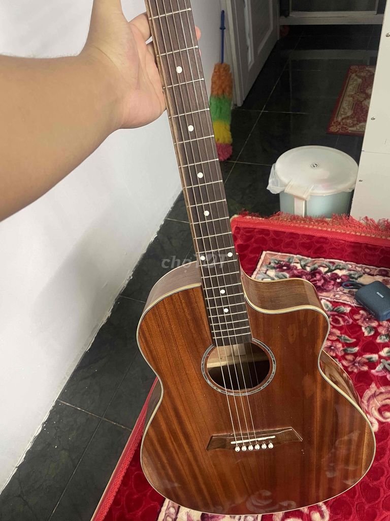 Đàn Guitar Gỗ đào nguyên tấm giá rẻ