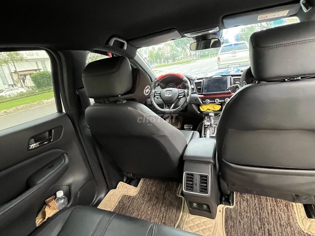 Honda City RS 2024 Trắng 14200 km. Mua bán Ô tô tại Quận Hải Châu Đà Nẵng được đăng bởi lê quốc huy hình 6