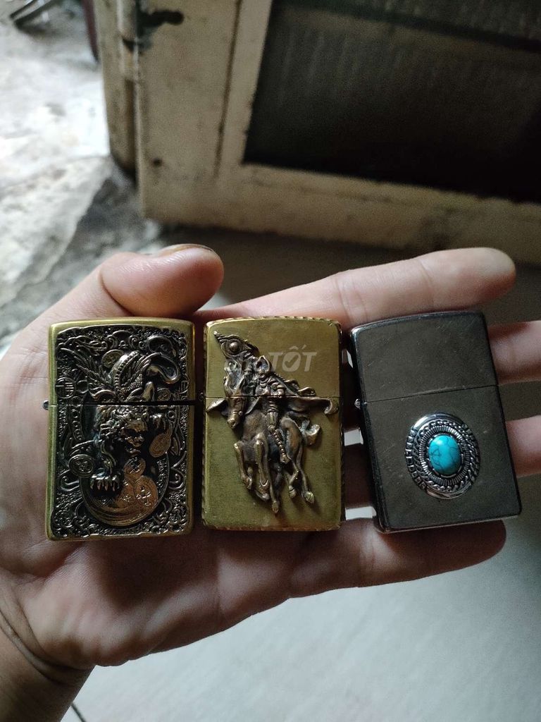 Vỏ zippo Mỹ chính hãng.