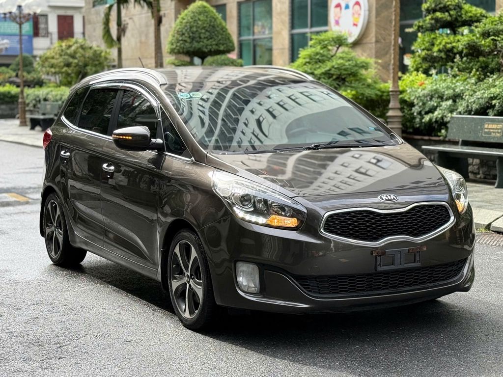 Kia Rondo xăng 1 chủ 2015. Mua bán Ô tô tại Quận Long Biên Hà Nội được đăng bởi PHÚC LÂM  AUTO hình 1