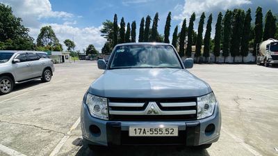 Pajero v93 5 chỗ không niên han 5 chỗ màu Xám. Mua bán Ô tô tại Huyện Nhơn Trạch Đồng Nai được đăng bởi Hiếu Nguyễn