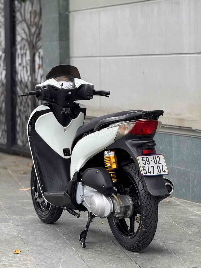 SH 150i 2006 FI 2011 BSTP ( GÓP BAO NỢ 6 ). Mua bán Xe máy tại Thành phố Thủ Đức Tp Hồ Chí Minh được đăng bởi Vũ Vũ hình 6