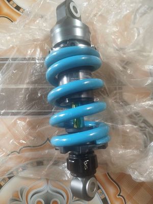 Phuộc Bình dầu nitron bị hư. Mua bán Phụ tùng xe tại Huyện Cần Đước Long An được đăng bởi Hoàng Thi