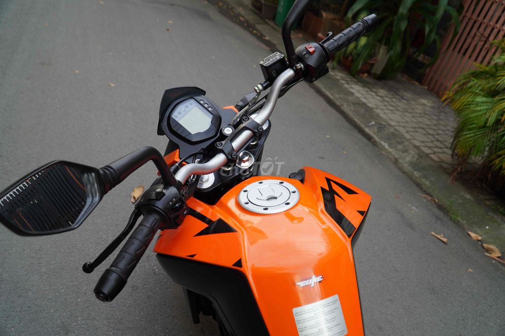 KTM Duke200 BSSG Date2021 lướt. Mua bán Xe máy tại Quận Gò Vấp Tp Hồ Chí Minh được đăng bởi Dai Nam Nguyen Tran   hình 5