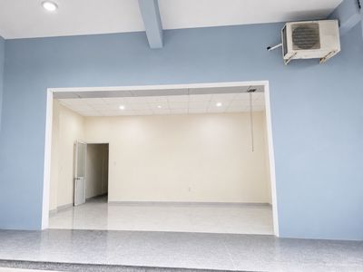 Tôi còn 1 căn thương mại giá tốt - bỏ vốn ít - cho svien thuê hợp lý