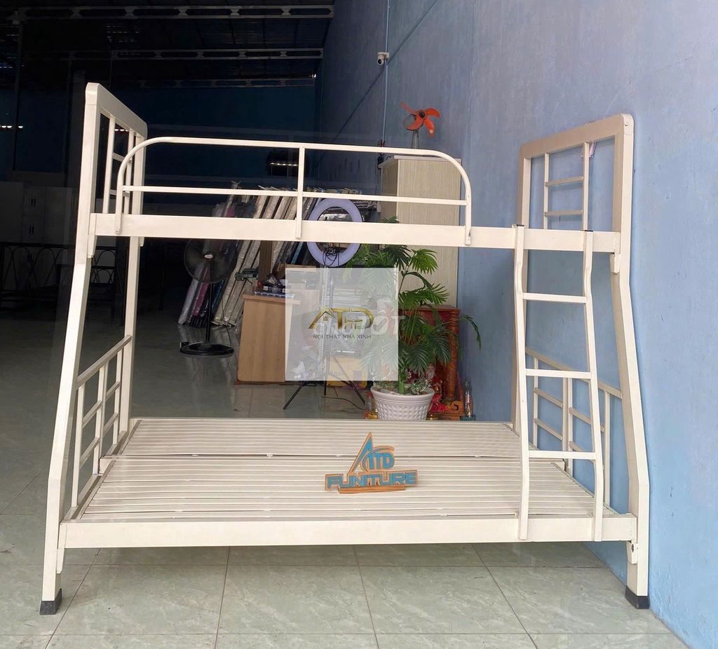 GIƯỜNG TẦNG GIƯỜNG TẦNG SẮT - GIƯỜNG TẦNG. Mua bán Giường, chăn ga gối nệm tại Quận Phú Nhuận Tp Hồ Chí Minh được đăng bởi Tổng Kho Nội Thất Sài Gòn hình 1