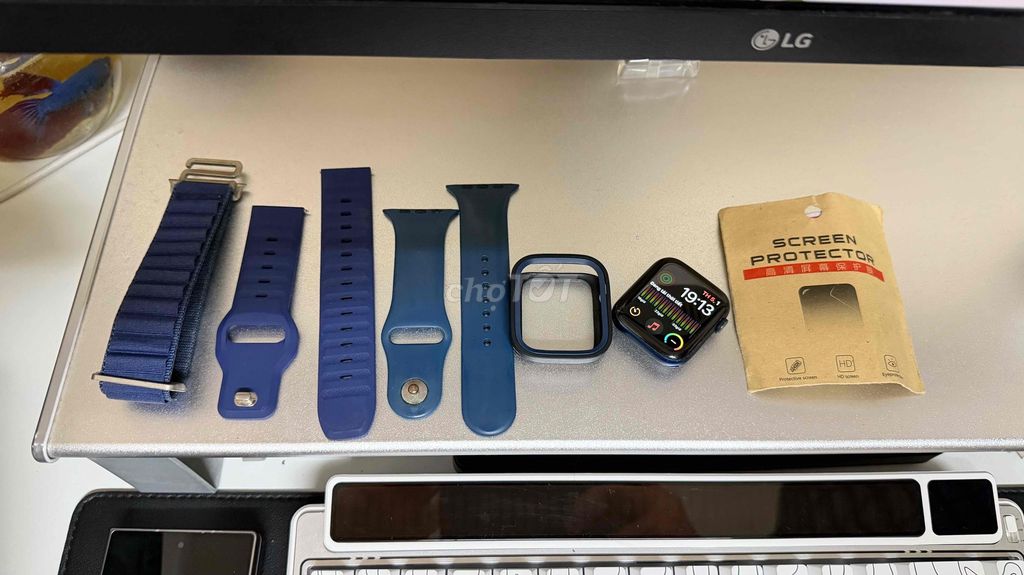 Apple Watch Series 6 44mm + Tặng FULL PHỤ KIỆN. Mua bán Thiết bị đeo thông minh tại Quận Bình Thạnh Tp Hồ Chí Minh được đăng bởi Phan Việt hình 1
