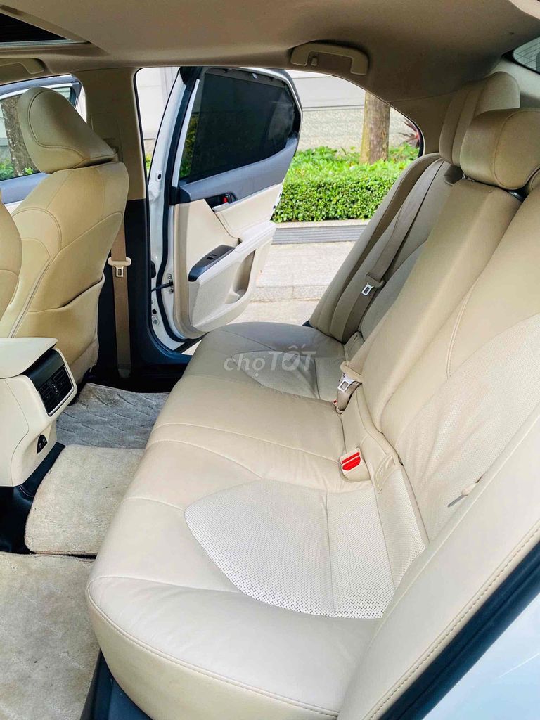 Camry 2022 2.0Q Biển SG 1 Chủ Odo 19.000km Cực Đẹp. Mua bán Ô tô tại Thành phố Dĩ An Bình Dương được đăng bởi Trương Công Lý hình 13