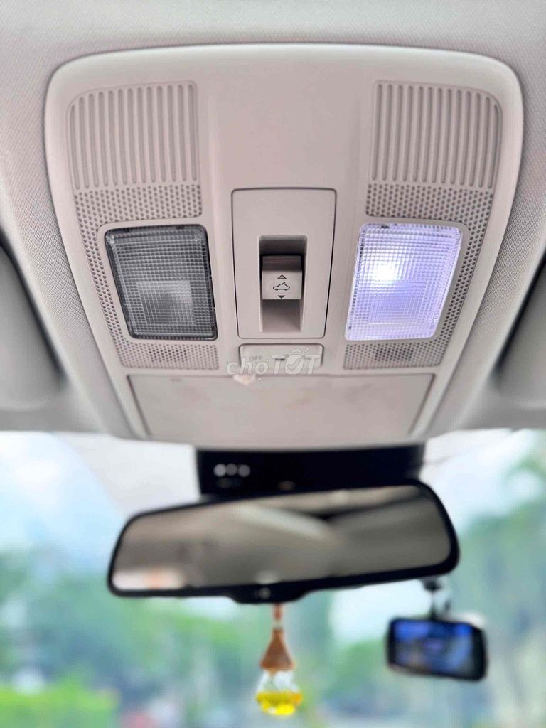 Mazda 6 2017 2.0L Premium - 100000 km. Mua bán Ô tô tại Quận Gò Vấp Tp Hồ Chí Minh được đăng bởi Ms Thư  hình 11