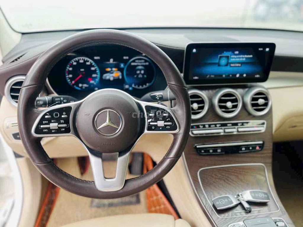 GLC200 2022 một chủ sơn zin 100%. Mua bán Ô tô tại Quận Hoàng Mai Hà Nội được đăng bởi Phạm quang đồng hình 16
