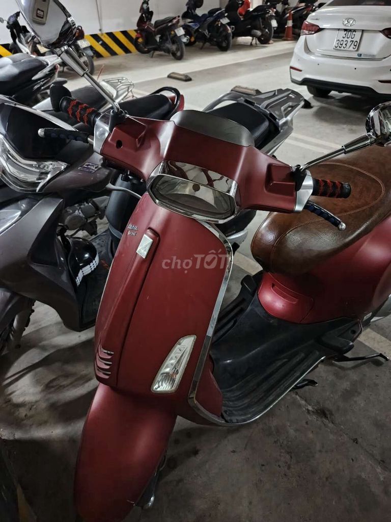 Cần bán nhanh xe vespa Sprin nguyên zin!. Mua bán Xe máy tại Quận Tây Hồ Hà Nội được đăng bởi Tiến hình 2