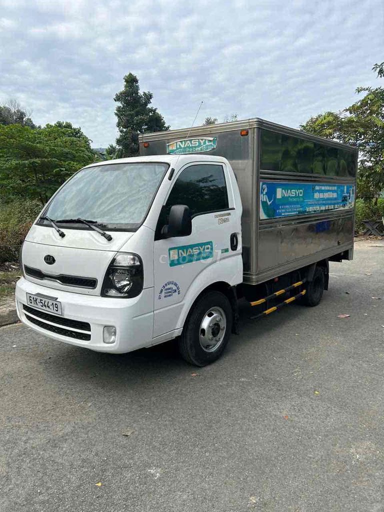 K250. trọng tải 2.5 tấn đời 2019. chạy 68 ngàn km. Mua bán Xe tải, xe ben tại Thành phố Dĩ An Bình Dương được đăng bởi Tuan hình 1