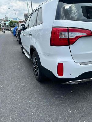 Kia 2018 Trắng Tự động máy dầu