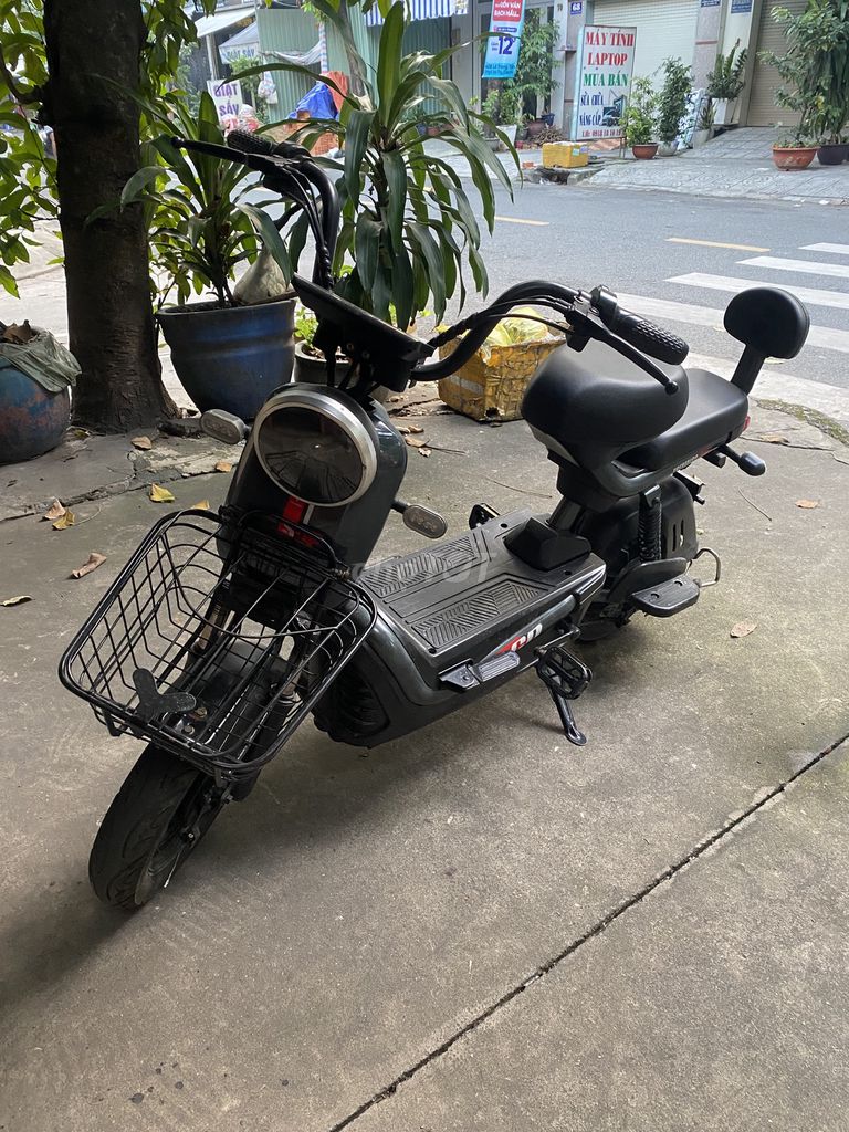 Xe đạp điện chạy rất ok có gl điện thoại. Mua bán Xe điện tại Quận Tân Phú Tp Hồ Chí Minh được đăng bởi Khoatran hình 1