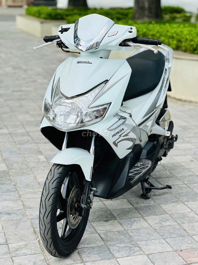 HONDA AIRBLADE 110FI TRẮNG - BAO NGUYÊN ZIN