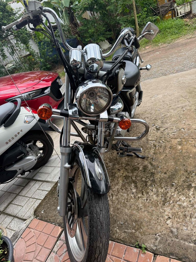 Suzuki GZ-150 xe zin đẹp keng (keo chưa lột) đúng. Mua bán Xe máy tại Quận Ninh Kiều Cần Thơ được đăng bởi Triết hình 4