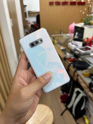 Samsung Galaxy S10E Xanh Dương 128GB. Mua bán Điện thoại tại Quận Đống Đa Hà Nội được đăng bởi Hanoimobile MTC