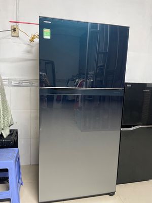 Cần bán tủ lạnh Toshiba 546 lít - inverter mới 80%