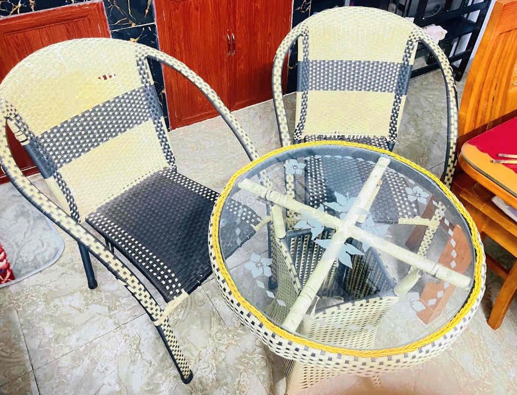 Bộ bàn ghế mây. Mua bán Bàn ghế tại Thành phố Thủ Đức Tp Hồ Chí Minh được đăng bởi Quỳnh Quỳnh hình 1