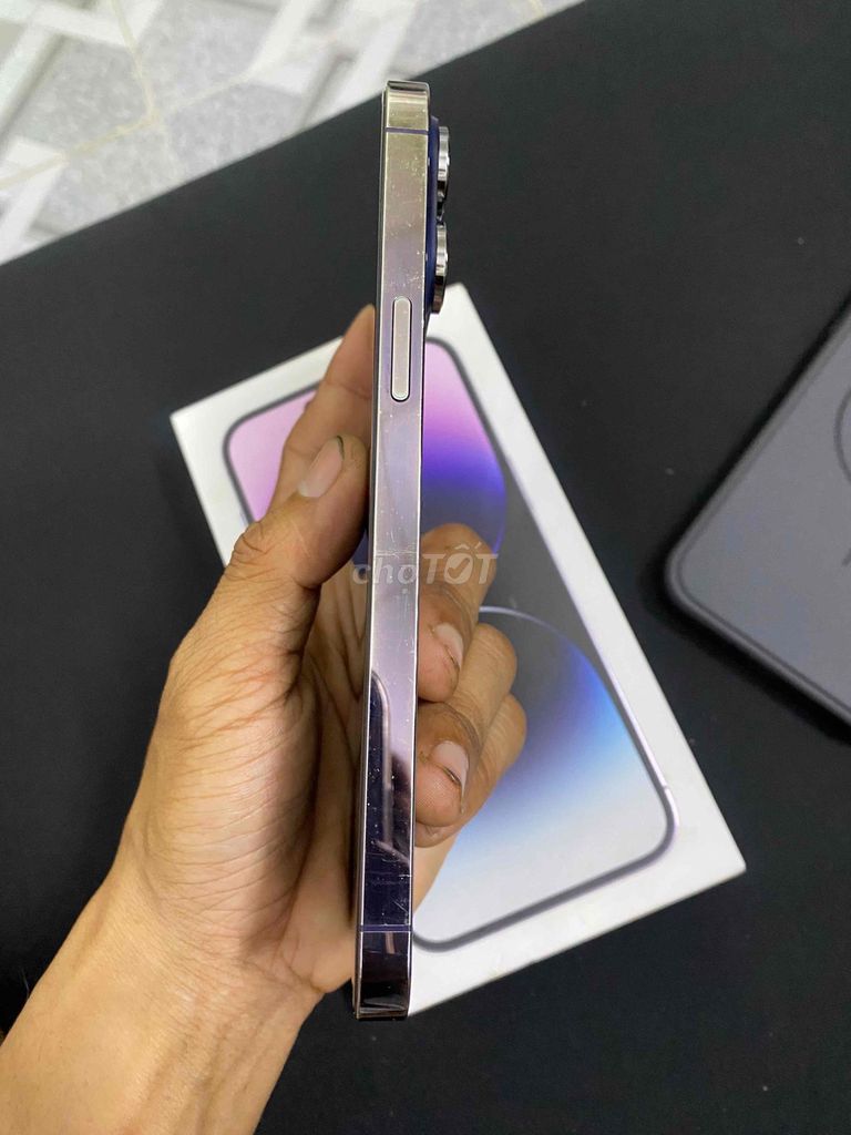 Apple iPhone 14 Pro Max 128GB Tím Zin. Mua bán Điện thoại tại Huyện Bình Đại Bến Tre được đăng bởi Tâ ân hình 1
