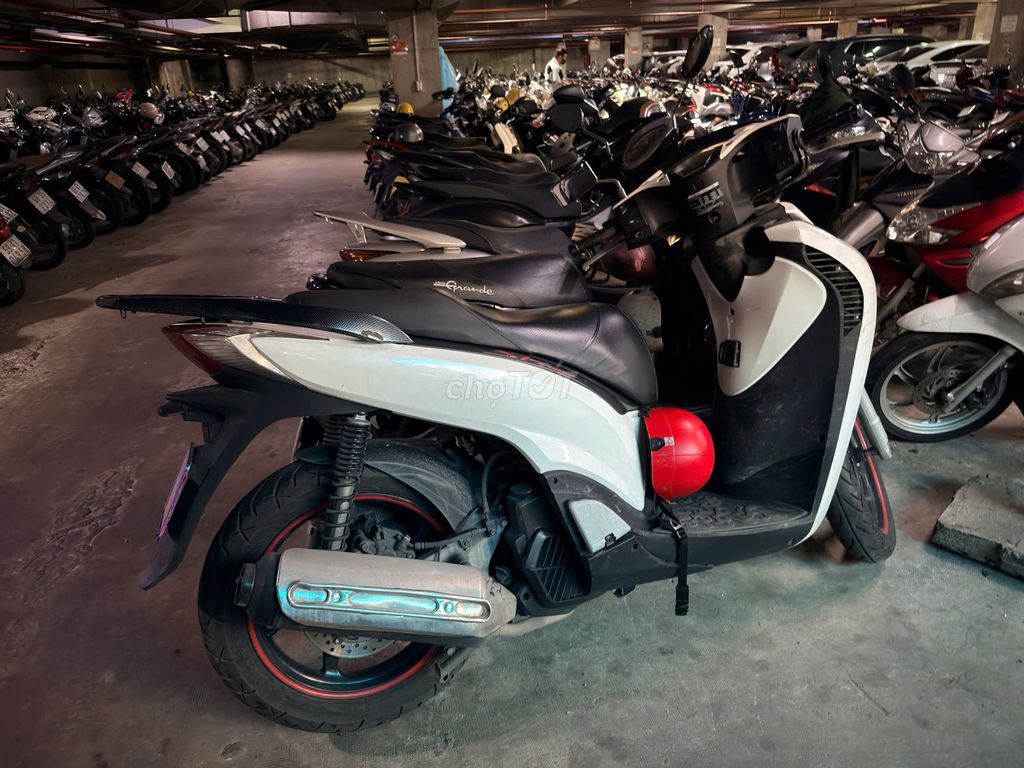 SH 150 abs màu trắng độ form ý. Mua bán Xe máy tại Quận Gò Vấp Tp Hồ Chí Minh được đăng bởi Đỗ Thanh Hiển hình 2
