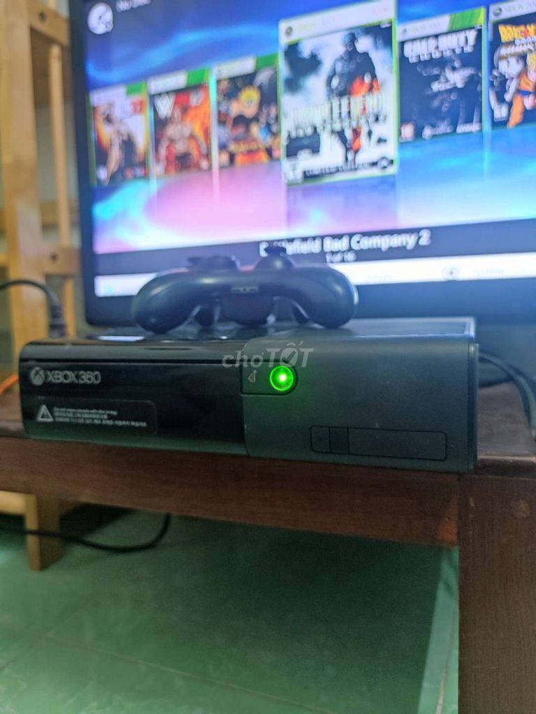 Xbox 360E 250GB Hack + full Game